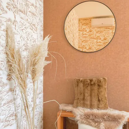 Design Et Spacieux De Standing